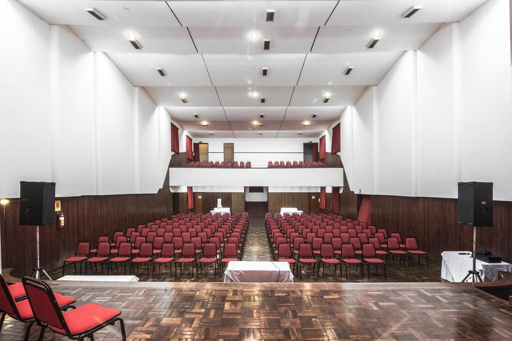 לונדרינה Hotel Crystal מראה חיצוני תמונה