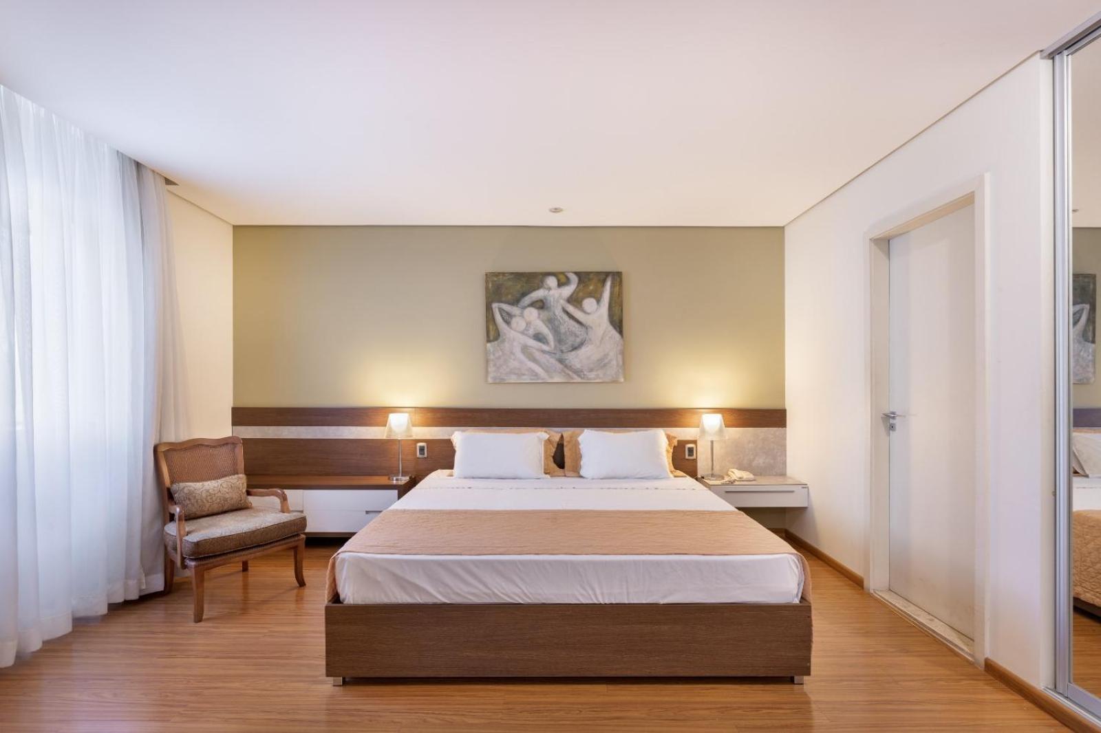 לונדרינה Hotel Crystal מראה חיצוני תמונה