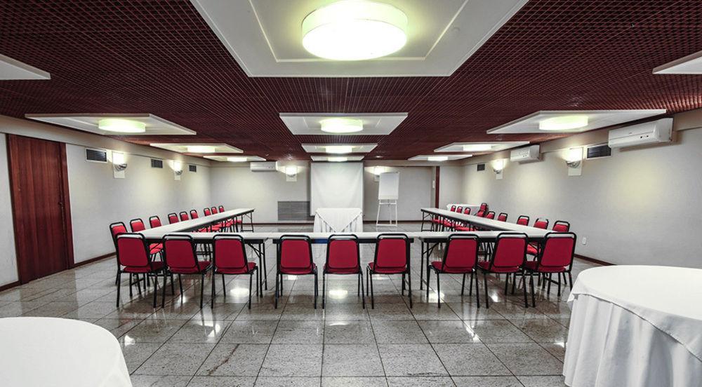לונדרינה Hotel Crystal מראה חיצוני תמונה